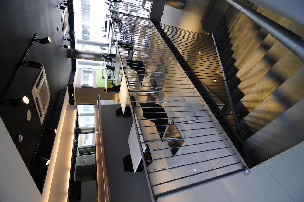Swift Inn Aeropolis Airport تانجيرانغْ المظهر الخارجي الصورة