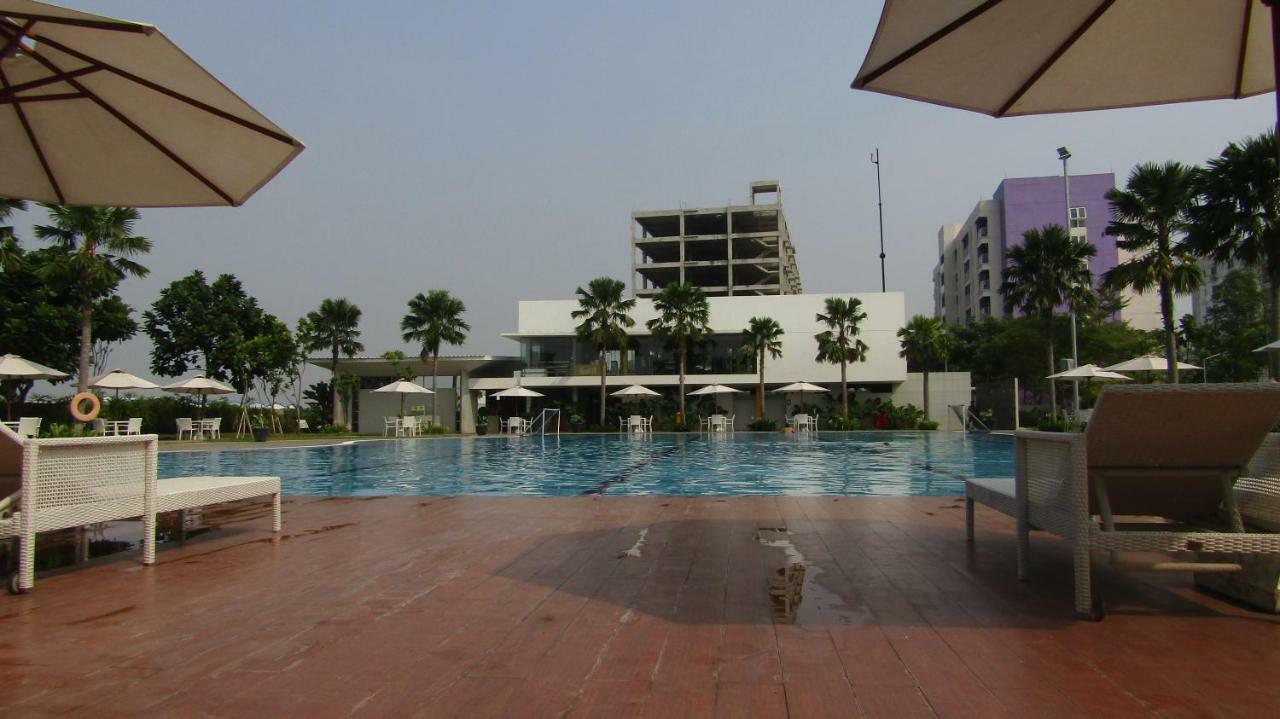 Swift Inn Aeropolis Airport تانجيرانغْ المظهر الخارجي الصورة